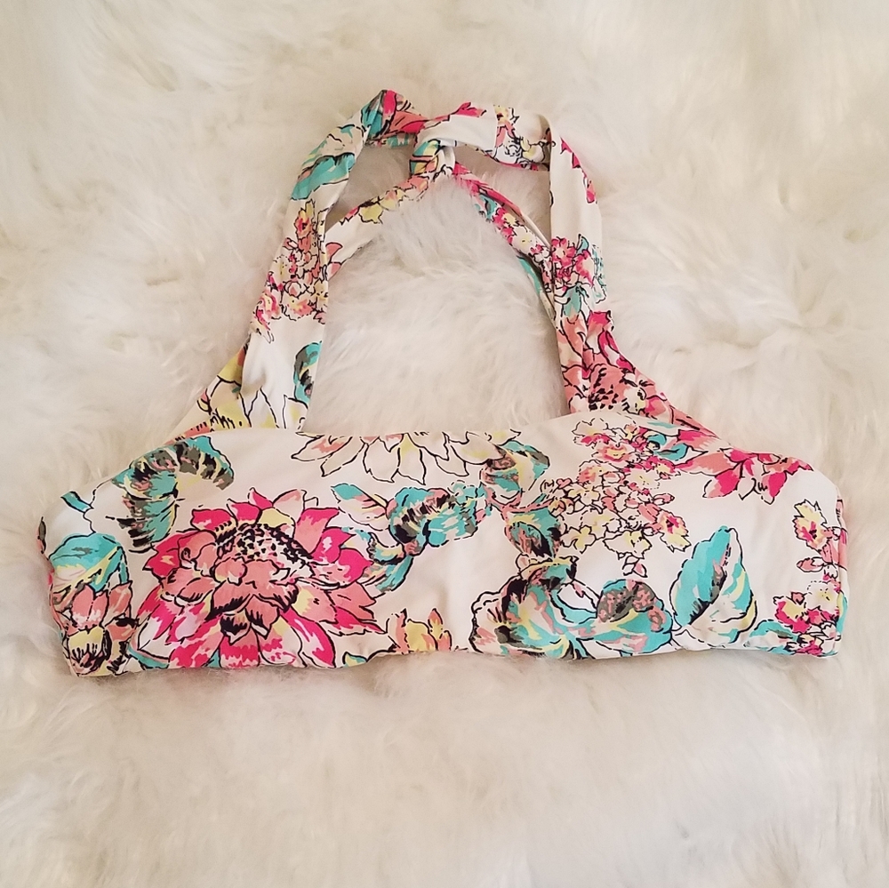 🍃Billabong Floral Bikini Top Size M